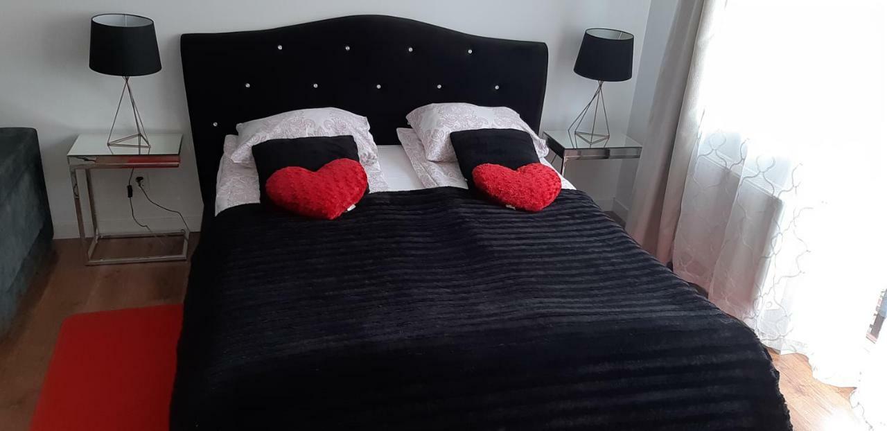 Apartament Mona Starowka-Old Town Apartment แอลบลอง ภายนอก รูปภาพ